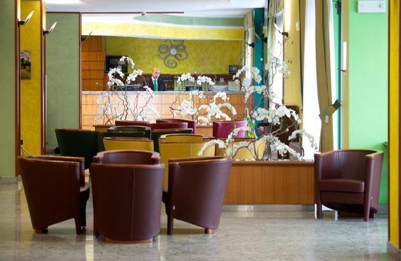 Rivoli Hotel Ngoại thất bức ảnh